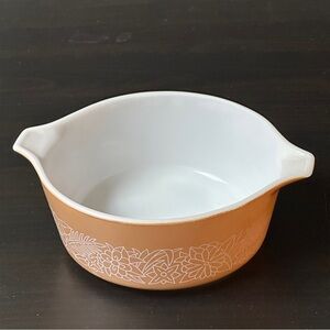 Vintage Pyrex Woodland Tan Round Casserole Dish 472-B 750ml
